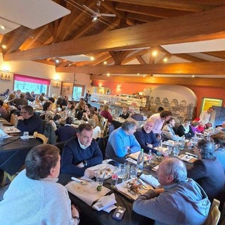 Un momento dell'incontro conviviale