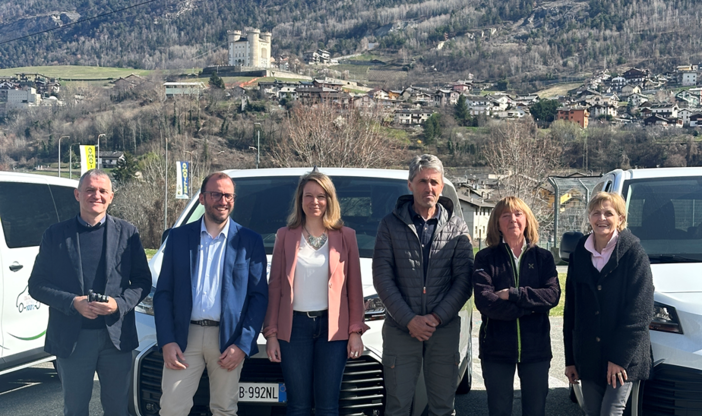 Mobilità sostenibile nel Grand-Paradis: consegnati i primi pulmini elettrici ai Comuni dell’Unité