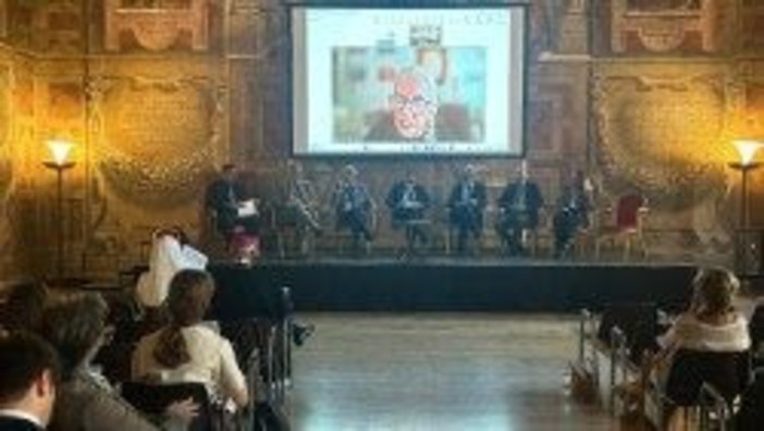 Alzheimer, dal Vaticano un appello alla responsabilità collettiva: «Nel malato c'è il volto di Cristo» Alzheimer, dal Vaticano un appello alla responsabilità collettiva: «Nel malato c'è il volto di Cristo»
