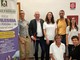 in alto da sin a dx: Manuele Amateis Presidente AICE VdA, Renzo Testolin Presidente della Regione, Eleonora Azais Terapista Neuro psicomotricità, Jacopo Luboz Direttore Distretto 1 AUSL e Arianna Vallet logopedista in alto da sin a dx: Manuele Amateis Presidente AICE VdA, Renzo Testolin Presidente della Regione, Eleonora Azais Terapista Neuro psicomotricità, Jacopo Luboz Direttore Distretto 1 AUSL e Arianna Vallet logopedista