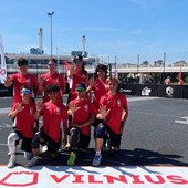 in alto da sx: Beatrice Deregibus, Stefania Beghelli, Kahina Brahmia, Leila Sanna. In basso da sx: Pierfrancesco Bernardi, Gabriel Quintana, Riccardo Sana e Umberto Luksch in alto da sx: Beatrice Deregibus, Stefania Beghelli, Kahina Brahmia, Leila Sanna. In basso da sx: Pierfrancesco Bernardi, Gabriel Quintana, Riccardo Sana e Umberto Luksch