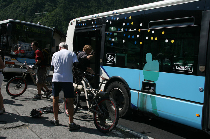 ECOMOB: Scoprire e viaggiare nell’Espace Mont-Blanc in modo green ed ecosostenibile è oggi possibile