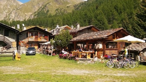 Rifugi alpini e ristori d’alta quota in valle d’aosta la “cucina eroica” diventa eccellenza