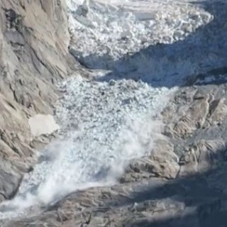 un fotogramma dell'impressionante distacco