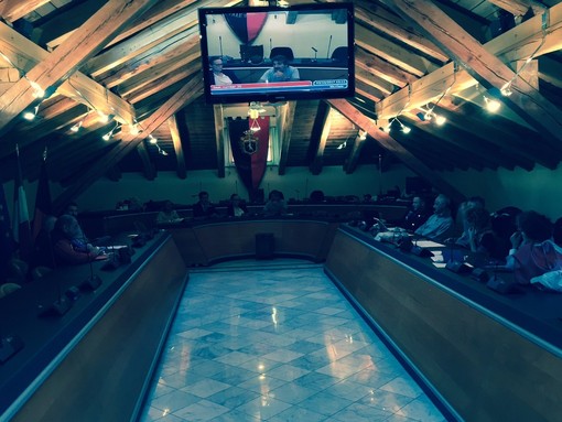 Aosta: tensione alle stelle in Terza Commissione su 'emergenza abitativa' Aosta: tensione alle stelle in Terza Commissione su 'emergenza abitativa'