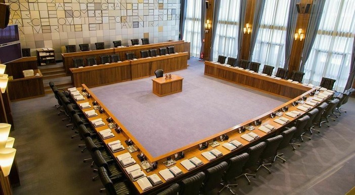 Appel à candidatures pour les Parlements Jeunesse du Québec et de Wallonie-Bruxelles Appel à candidatures pour les Parlements Jeunesse du Québec et de Wallonie-Bruxelles