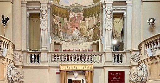 Toghe rosse, toghe nere e toghe arcobaleno