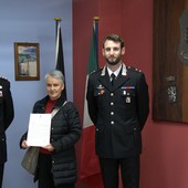 Coraggio e sangue freddo sulla strada: il grazie dei Carabinieri Coraggio e sangue freddo sulla strada: il grazie dei Carabinieri