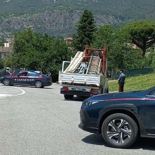 Bassa Valle, controlli straordinari dei Carabinieri: 80 persone identificate e una patente ritirata Bassa Valle, controlli straordinari dei Carabinieri: 80 persone identificate e una patente ritirata