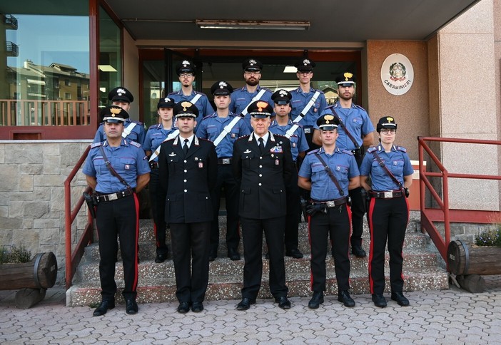 Nuovi rinforzi per i Carabinieri in Valle: più presenza sul territorio per una sicurezza sempre più vicina ai cittadini Nuovi rinforzi per i Carabinieri in Valle: più presenza sul territorio per una sicurezza sempre più vicina ai cittadini