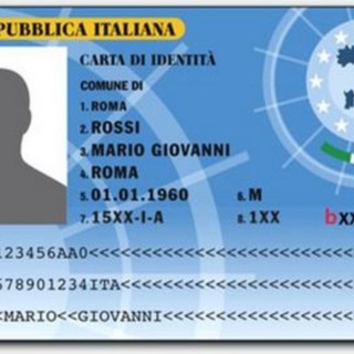 Carta d’identità cartacea addio: ecco cosa cambia dal 3 agosto 2026