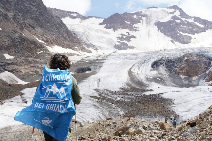 Carovana dei ghiacciai 2026, dal Miage a Planpincieux per osservare la crisi climatica sul Monte Bianco Carovana dei ghiacciai 2026, dal Miage a Planpincieux per osservare la crisi climatica sul Monte Bianco