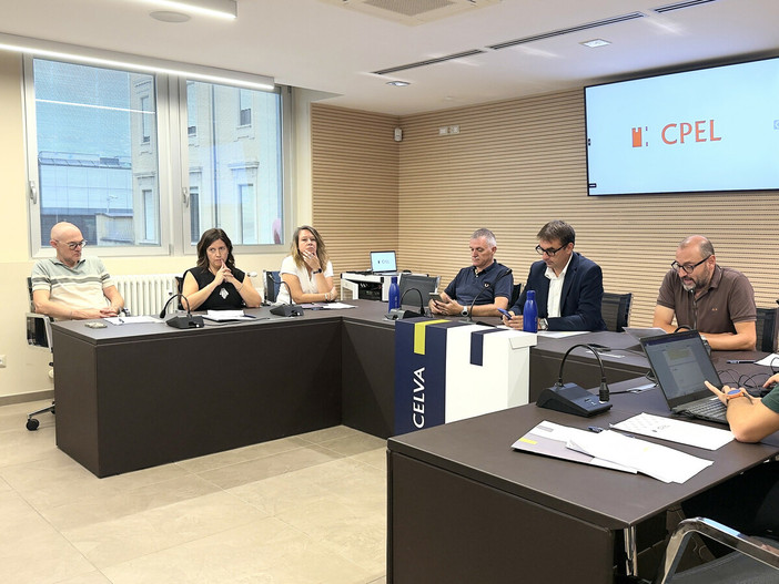 Ottant’anni di Comuni liberi: la memoria che tiene insieme democrazia, identità e Autonomia Ottant’anni di Comuni liberi: la memoria che tiene insieme democrazia, identità e Autonomia
