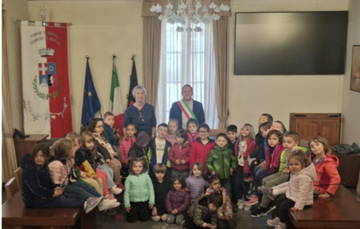La scuola che costruisce comunità: premiati i piccoli cittadini del futuro