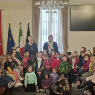 La scuola che costruisce comunità: premiati i piccoli cittadini del futuro