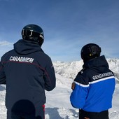 Carabinieri e Gendarmeria, pattuglie miste sugli sci tra La Thuile e La Rosière