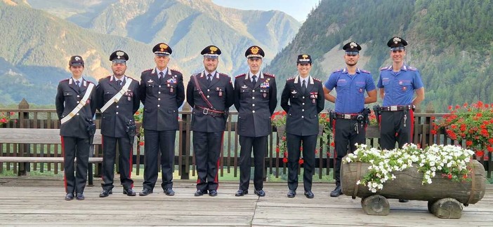 Valle d'Aosta, il generale di Corpo d'Armata Riccardo Galletta in visita ai Comandi Stazione dell'Arma Valle d'Aosta, il generale di Corpo d'Armata Riccardo Galletta in visita ai Comandi Stazione dell'Arma