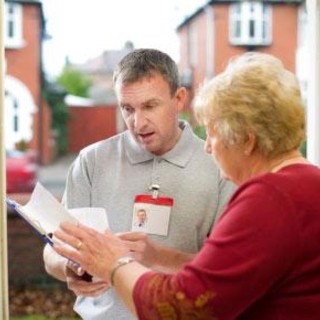 TRUFFE: Federconsumatori, 'Occhio ai falsi rappresentanti Eni ed Enel'