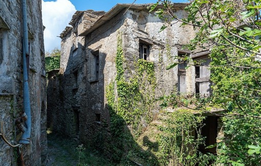 Le pietre che raccontano la nostra storia Le pietre che raccontano la nostra storia