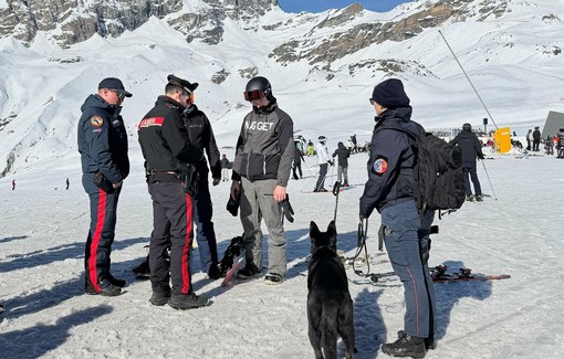 Controlli dei Carabinieri a Breuil-Cervinia: sicurezza rafforzata in alta quota