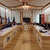 Charvensod, il Consiglio comunale tra lavori, alpeggi e confronto sulle politiche per la comunità Charvensod, il Consiglio comunale tra lavori, alpeggi e confronto sulle politiche per la comunità
