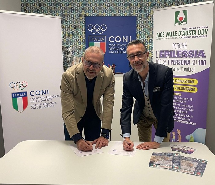 Da ds: Jean Dondeynaz, presidente del Coni VdA, e Manuele Amateis, presidente di AICE VdA Da ds: Jean Dondeynaz, presidente del Coni VdA, e Manuele Amateis, presidente di AICE VdA