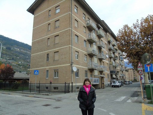 CASA SUBITO IN VALLE D'AOSTA: Alloggio con 2 camere in vendita ad Aosta, viale Europa  (copia 2)