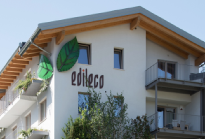 Crisi Edileco, tra speranze e timori: il futuro del “gioiello verde” valdostano si decide il 26 novembre Crisi Edileco, tra speranze e timori: il futuro del “gioiello verde” valdostano si decide il 26 novembre