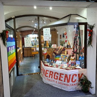 A Natale scegli la pace con Emergency. Il panettone “fatto per bene” arriva anche in Valle d’Aosta