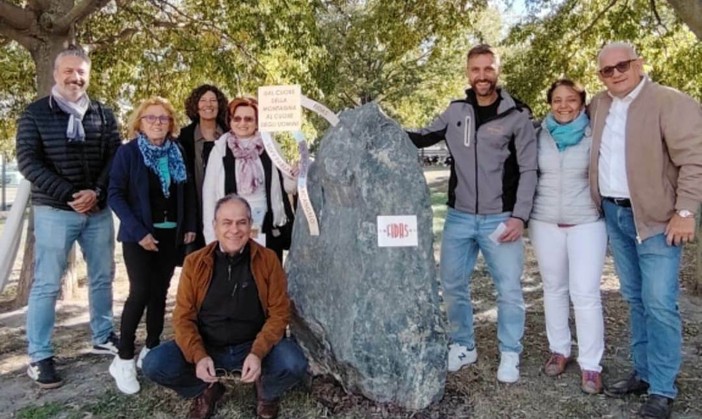 Il direttivo Fidas e Sonny Perino (terzo da ds)