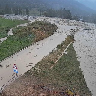 Colate detritiche in Valpelline: Strade interrotte e evacuazioni, interventi in corso