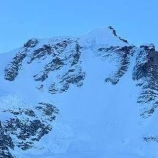 Tragedia sul Gran Paradiso: tre alpinisti precipitati sulla parete Nord, non si salvano