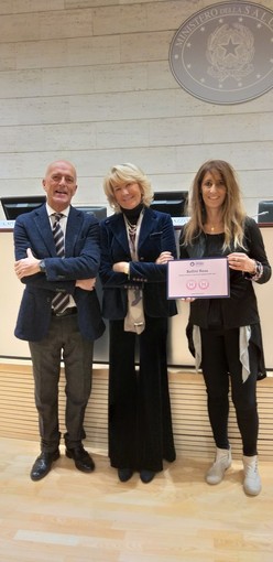 Giorgio Galli, direttore della Comunicazione; Francesca Merzagora, Presidente Onda; Paola Bocco, Ufficio stampa