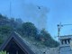 Incendio boschivo a Sarre, in azione elicottero e squadre di soccorso Incendio boschivo a Sarre, in azione elicottero e squadre di soccorso