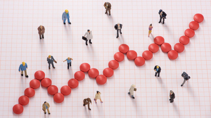 Aderenza terapeutica, metà dei pazienti fatica a seguire le cure: pesano fragilità sociali e più patologie