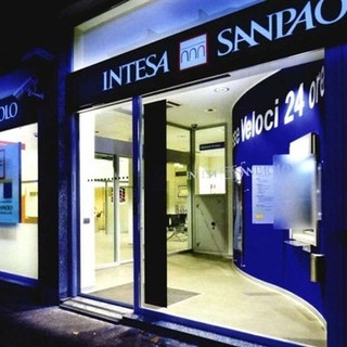 BANCHE: Intesa San Paolo offre acquisto di proprie azioni ai suoi dipendenti