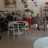 "Una Vita Parallela" emoziona gli ospiti della RSA Don Menzio di Avigliana
