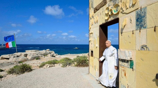 Papa Leone a Lampedusa Papa Leone a Lampedusa