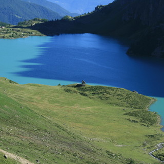 Al Lago Cignana nel comune di Valtournenche le origini della vita