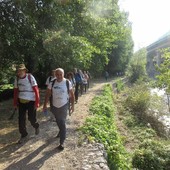Da Susa a Novalesa, 14 chilometri tra natura, storia e memoria Da Susa a Novalesa, 14 chilometri tra natura, storia e memoria