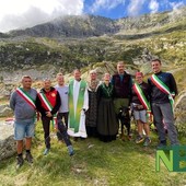 Festa delle Genti in alta Valle Cervo, la tradizione è protagonista al Lago della Vecchia (servizio di Mauro Benedetti e Davide Finatti) Festa delle Genti in alta Valle Cervo, la tradizione è protagonista al Lago della Vecchia (servizio di Mauro Benedetti e Davide Finatti)