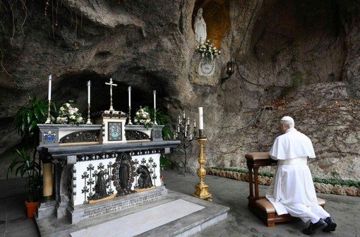 Lourdes, molto più di un viaggio: il pellegrinaggio tra fede, fragilità e fraternità