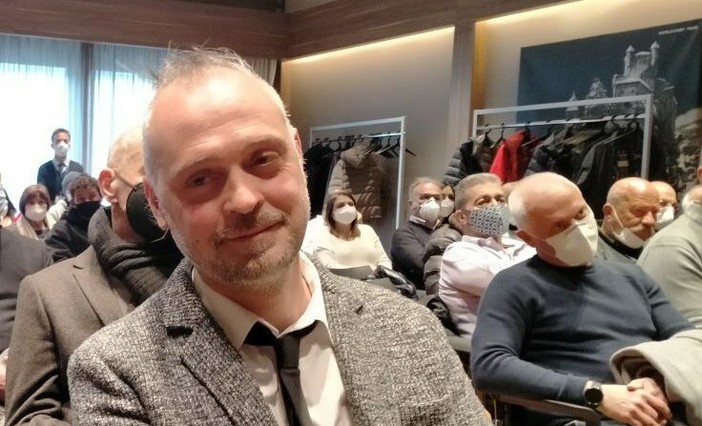 Scritta intimidatoria contro il consigliere comunale Armando Mascaro a Saint-Pierre