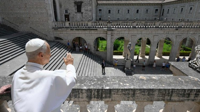 Il Papa a Montecassino: Leone XIV implora la pace nei territori feriti dalla guerra Il Papa a Montecassino: Leone XIV implora la pace nei territori feriti dalla guerra