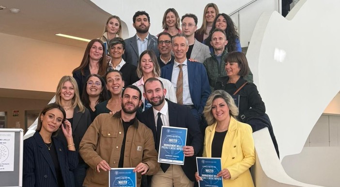 Master en management des petites et moyennes entreprises : une première promotion couronnée de succès Master en management des petites et moyennes entreprises : une première promotion couronnée de succès