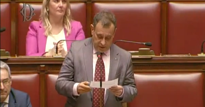 L'on. Franco Manes, deputato della Valle d'Aosta L'on. Franco Manes, deputato della Valle d'Aosta