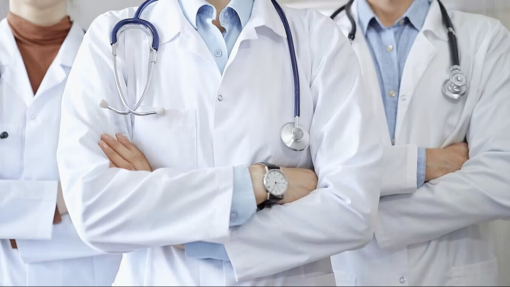 Medici di famiglia, la Valle d’Aosta riforma la formazione: più spazio all’esperienza sul territorio