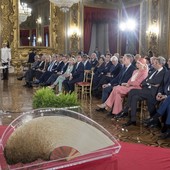 Mattarella richiama la politica: “La democrazia non può vivere di aggressività, disinteresse e rifiuto dell’ascolto”