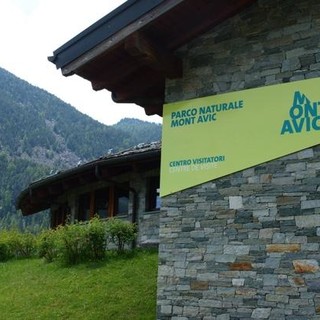 TUTTI I GIORNI navetta GRATUITA dalla stazione FS di Verrès al Centro visitatori del Parco Naturale Mont AVIC in loc. Covarey (Champdepraz)