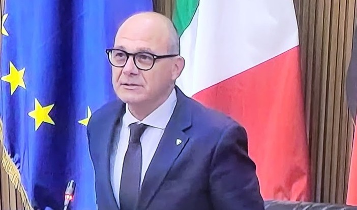 Michel Martinet relatore della legge Michel Martinet relatore della legge